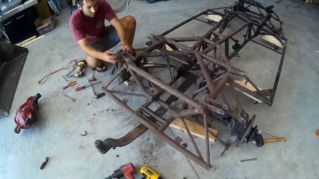TVR Vixen Frame Restoration Part 1 смотреть онлайн