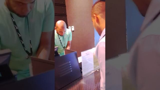 Шери нарр дар дубай смотреть онлайн