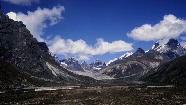 Vivaldi Violin Concerto in E minor, op 4, No 2 RV 279 смотреть онлайн