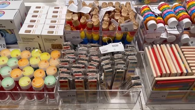 COME SHOPPING IN FLYING TIGER! *DECORATIONS, GIFTS, HOMEWARE, TOYS* CHRISTMAS 2023 | MR CARRINGTON смотреть онлайн