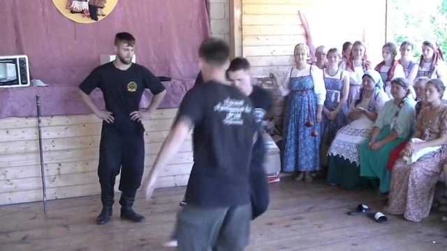 Бузники и клуб "Основа" из г. Череповец. Русский пляс. Буза. смотреть онлайн