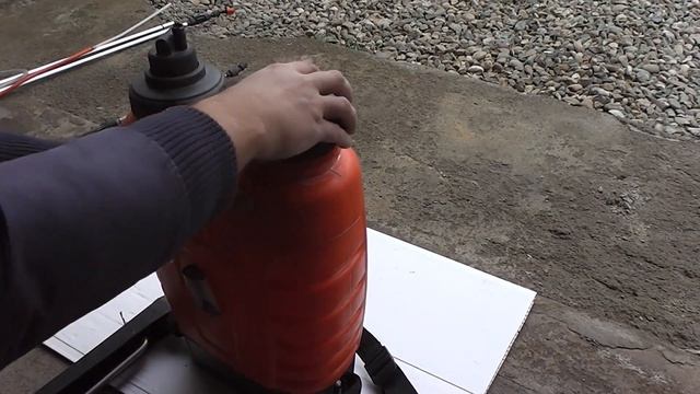 Ранцевый опрыскиватель Жук ОГ-115 на 15 литров. Отзыв и обзор после эксплуатации. смотреть онлайн