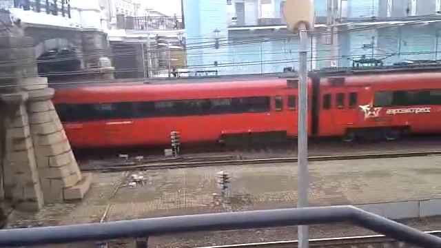 Электропоезд ЭД4 МКМ на станции Белорусский вокзал. смотреть онлайн