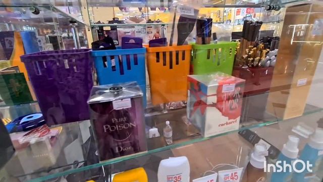 Дожились! Здесь всегда было людно. Покупатели нарасхват, продавцы скучают. ЦУМ Караганды смотреть онлайн