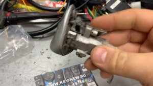 Личинка двери Mercedes обломался ключ и не поворачивается