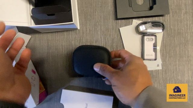 FLIR ONE Thermal Imaging Camera as a stud finder - Unboxing and Getting started смотреть онлайн