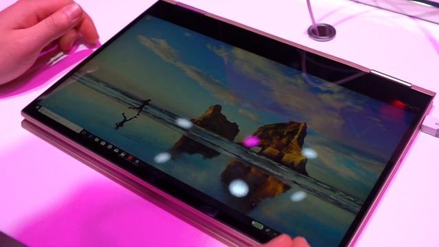 ANTEPRIMA LENOVO YOGA 730: ultrabook STREPITOSO dal MWC 2018! смотреть онлайн