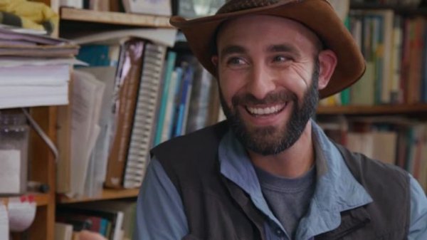 STING: Ft. Coyote Peterson and Justin Schmidt