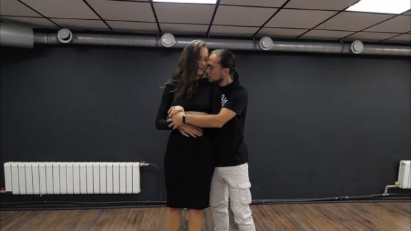 Maxim Elaev and Natalya Muzhilova. Kizomba. Music: Paris in the rain.