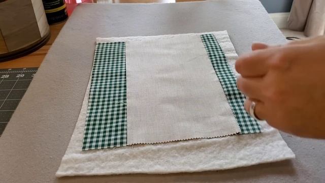 Fast & Easy Mugrugs WITHOUT A PATTERN - Having Fun Creating With RAW EDGE APPLIQUE - Video # 4