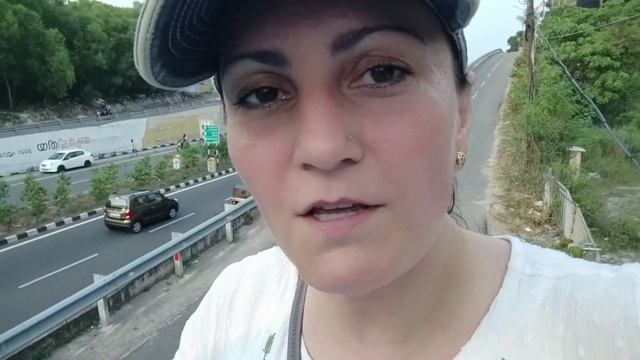 Где в Индии я живу Наш район Прогулка пешком смотреть онлайн