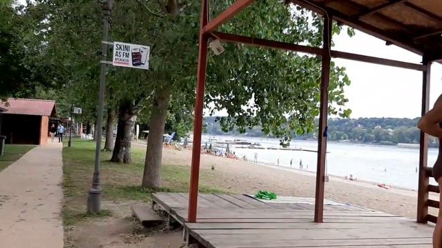 Сербия, Нови Сад. Пляж Штранд на Дунае -отличный выбор для отдыхающих. смотреть онлайн