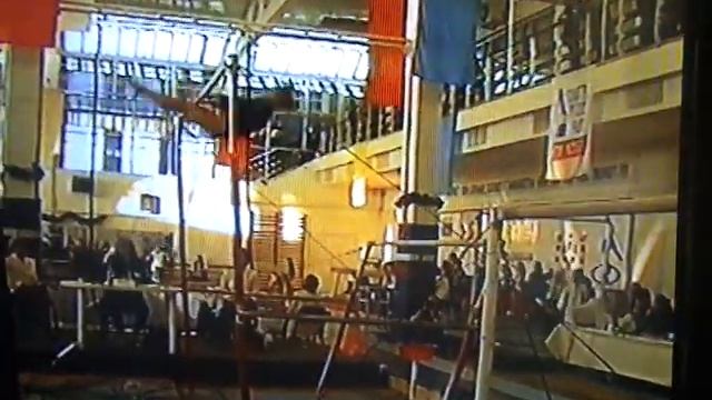 Чукичева Диана.Брусья 2004 смотреть онлайн