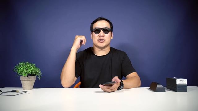 Чихэвчгүй Чихэвчтэй нүдний шил... what... смотреть онлайн