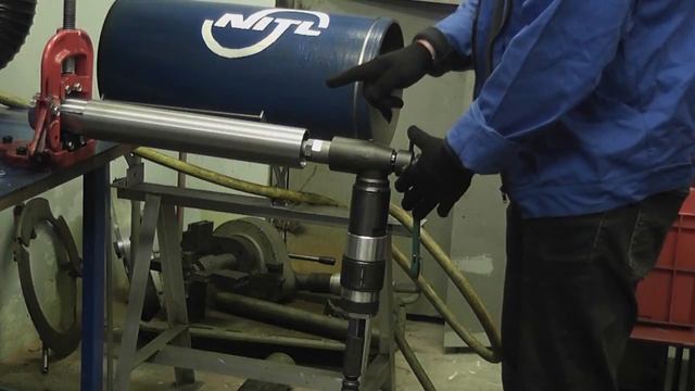 Высверливание трубы и сварного шва на большой глубине смотреть онлайн