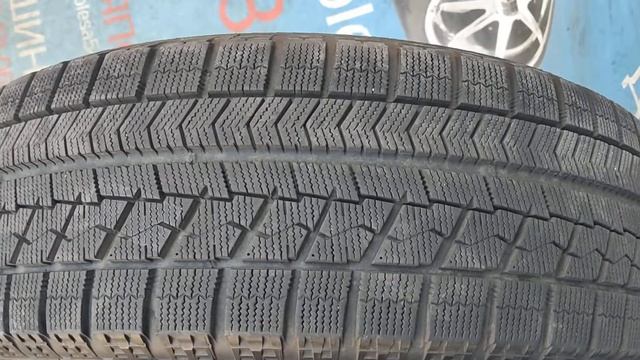 Bridgestone Blizzak VRX 225/60R17 Japan