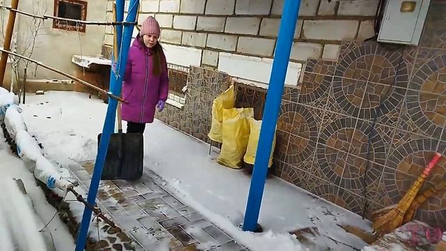 ЗИМА ПРИШЛА В АСТРАХАНЬ, НАШ ЗИМНИЙ САД смотреть онлайн