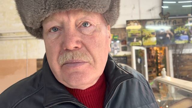 Самая Холодная Торговая Точка в Мире смотреть онлайн