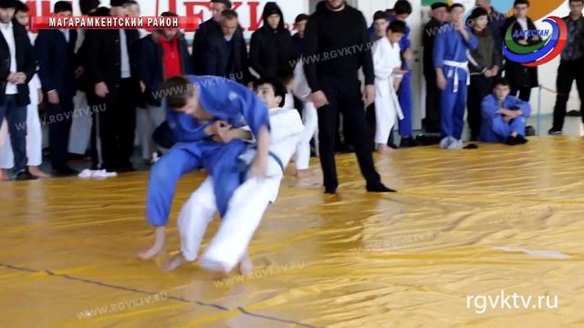 В Магарамкентском районе завершилось юношеское первенство РД по дзюдо смотреть онлайн