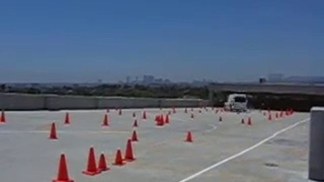 Ford Transit Connect Handling Course смотреть онлайн