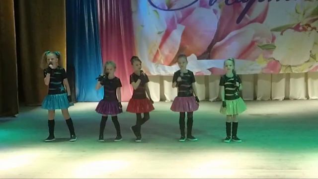 С Днём 8 Марта! Праздничный концерт 2018г. смотреть онлайн