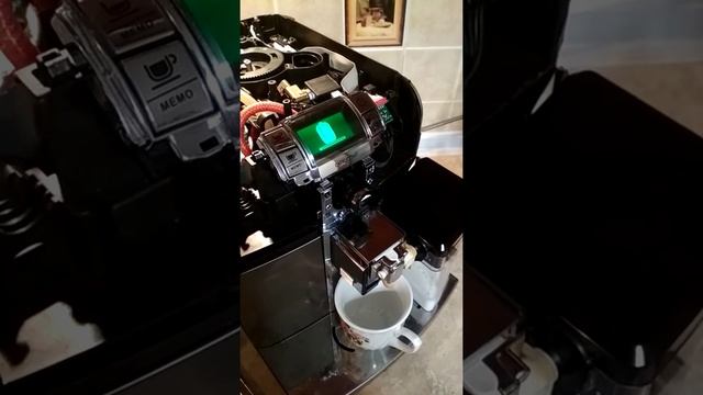 Saeco syntia проблема автокапучинатора смотреть онлайн