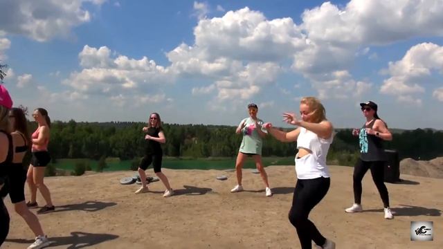 Красивые девчонки! Красивый фитнес-танец! смотреть онлайн