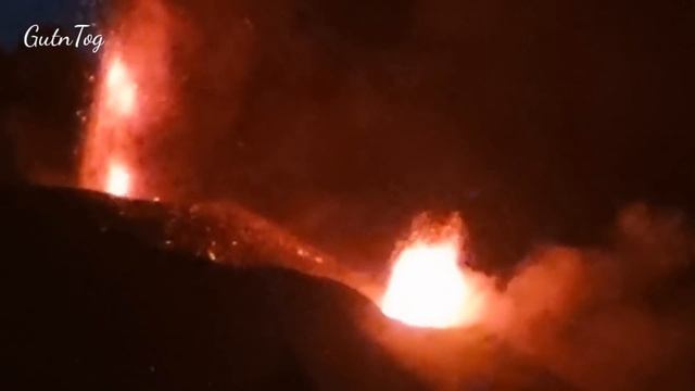 Cumbre Vieja Volcano 200 m. high now. Can reach 1000 m. in height! (read below) 19.10 смотреть онлайн