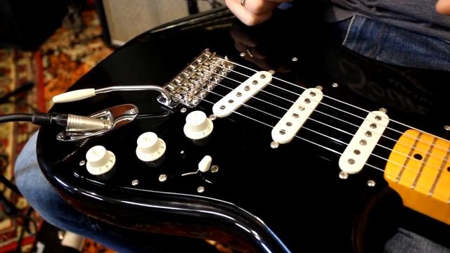 Что прячет David Gilmour из Pink Floyd? (David Gilmour’ s Black Strat Secret) смотреть онлайн