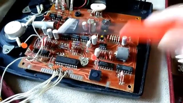 Телефон Элетон 214 и будильник Электроника 12-41А смотреть онлайн