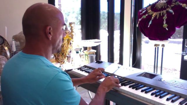 Michał Rzęsa's orchestration of Main Theme Heroes Might & Magic 3 смотреть онлайн