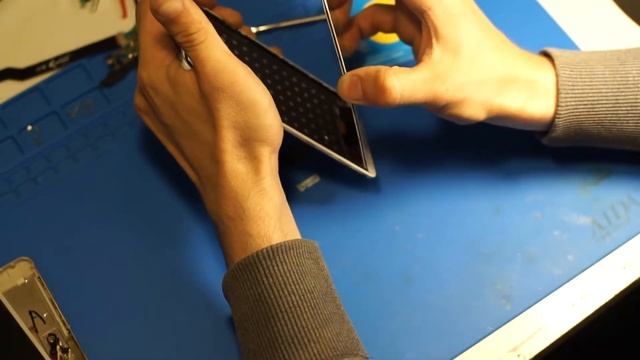 Как разобрать. Замена сенсора и дисплея (модуля LCD) Huawei GR5 2017 BLN L21 смотреть онлайн