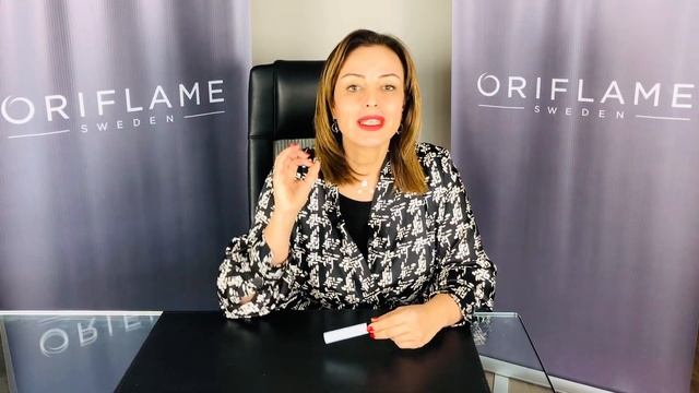 OnColour Lash & Brow Booster смотреть онлайн