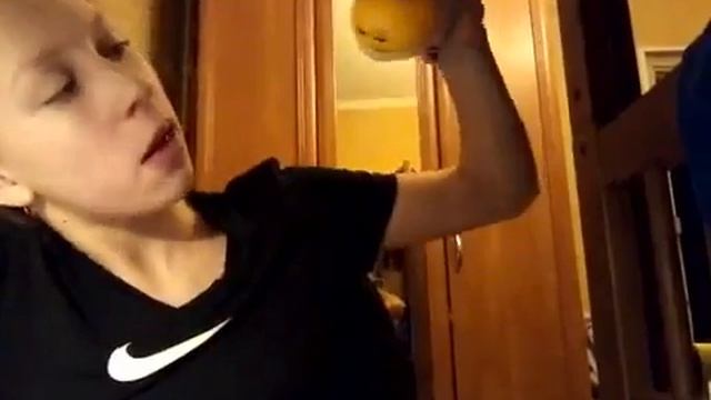 КАК ПРАВИЛЬНО ЦЕЛОВАТЬСЯ | ВИДЕО УРОК смотреть онлайн