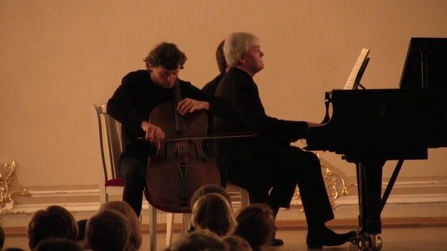 Шуман. Пять пьес в народном стиле, соч. 102 смотреть онлайн