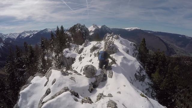 Le Mont Julioz (1672m) . en boucle . Massif des Bauges. смотреть онлайн
