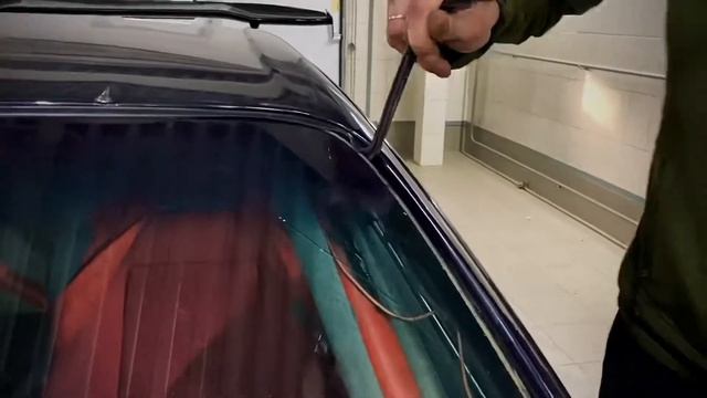 NISSAN SKYLINE! Замена лобового стекла смотреть онлайн