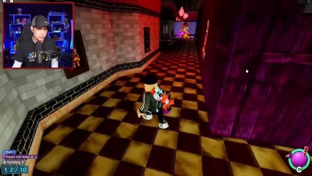 FREDDY'S PLAYGROUND in ROBLOX смотреть онлайн