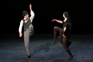«Еврейский танец», ансамбль «Ритмы детства». «Jewish dance», ensemble «Rhythms of childhood».
