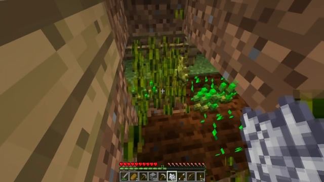 Мой первый раз .... когда я сделал Щит :Д | ПРОХОЖДЕНИЕ КАРТЫ CAPTIVE MINECRAFT # 4 смотреть онлайн