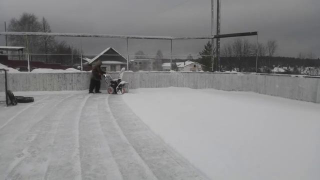 уборка котка CARVER STG 7056 EL