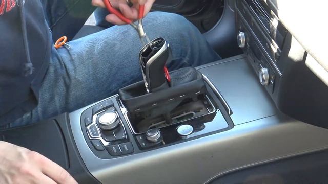 How To Replace/Retrofit The Gear Shift Knob On An Audi A6 C7 смотреть онлайн