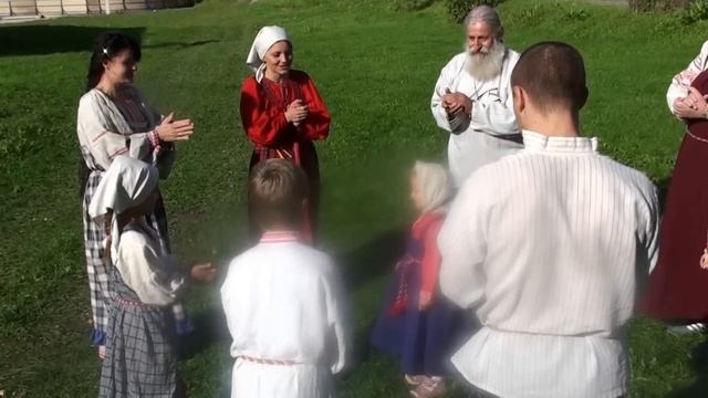 "Тоненькие ножки, красные сапожки" "Свояси" Безъязыкова смотреть онлайн