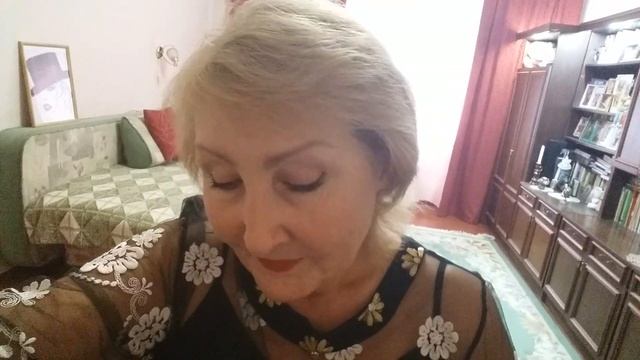 ТВОИ СЛЕДЫ. Исп. Татьяна Букаева.( Е. Евтушенко- А. Бабаджанян.) смотреть онлайн