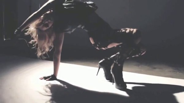 La Roux - In for the kill