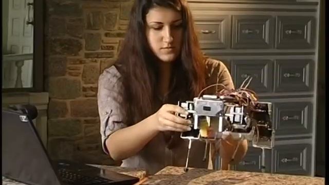 Фабрика ідей: робот-прибиральник смотреть онлайн