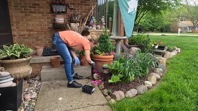 Front Porch Flower Power Vlog ????// Suburban Oasis