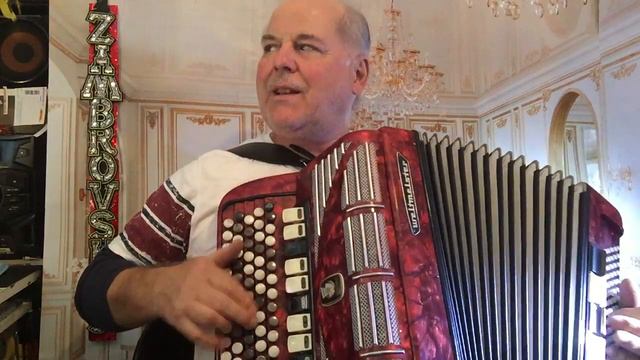 Приобрести подобную гармонь либо баян в Германии можно, позвонив 0176 763 57953 . смотреть онлайн
