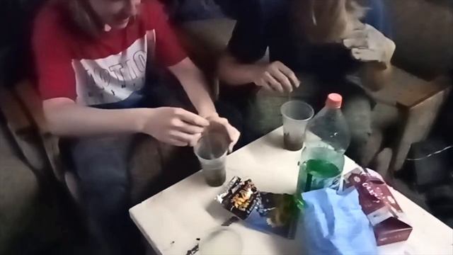 Варим чай из тархуна (Тархун от Черноголовки за 5 минут) смотреть онлайн