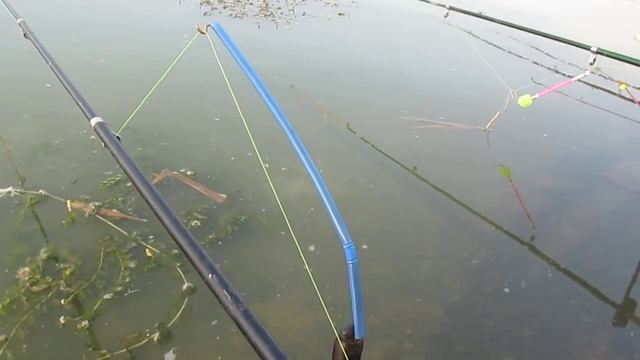 Удобный кивок для ловли на дальний заброс. Сигнализатор поклевки смотреть онлайн